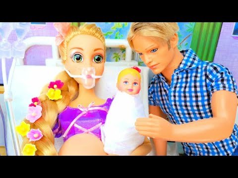Rapunzel Barbie Doctor Doll Hospital Toys - Nurse Barbie Doll Medical Center Playsets 라푼젤 바비 인형임신출산