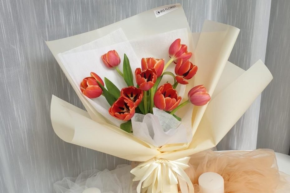 Bó Hoa Tulip - Iris Florist
