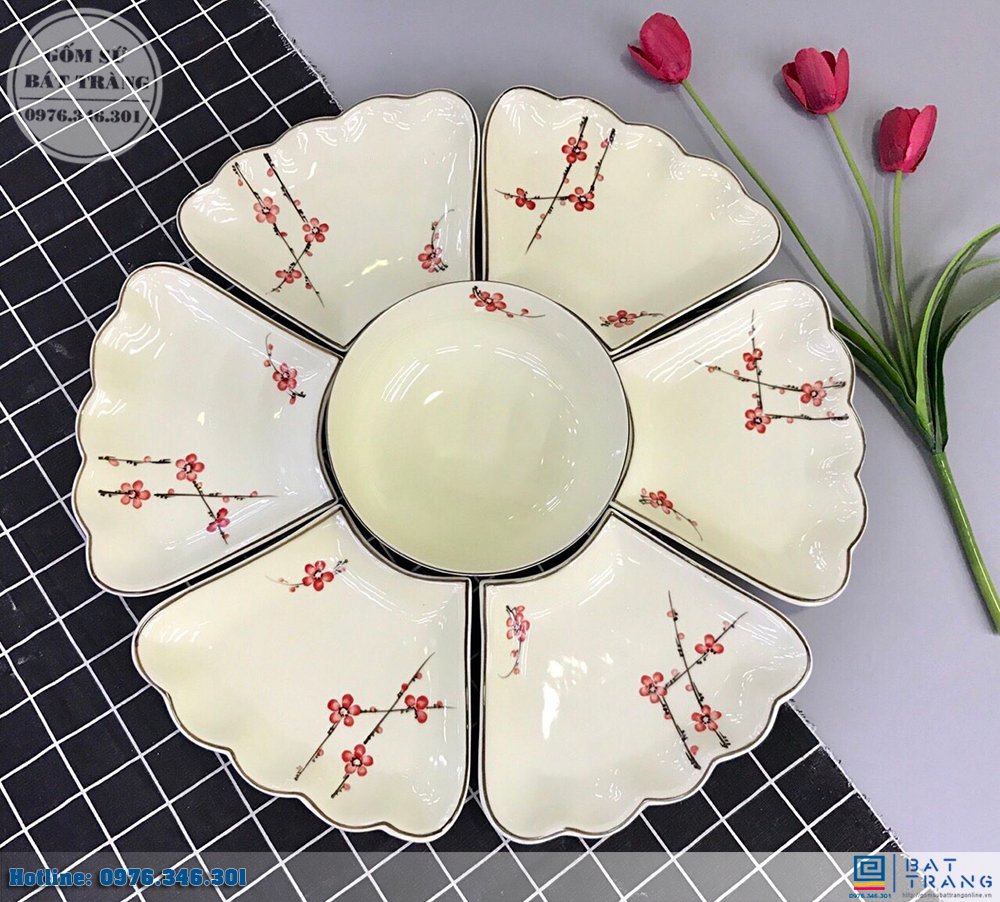 Đại lý cung cấp bộ đĩa hình cánh hoa gốm sứ Bát Tràng cao cấp Đại Lý Cung Cấp Bộ Đĩa Hình Cánh Hoa Gốm Sứ Bát Tràng Cao Cấp