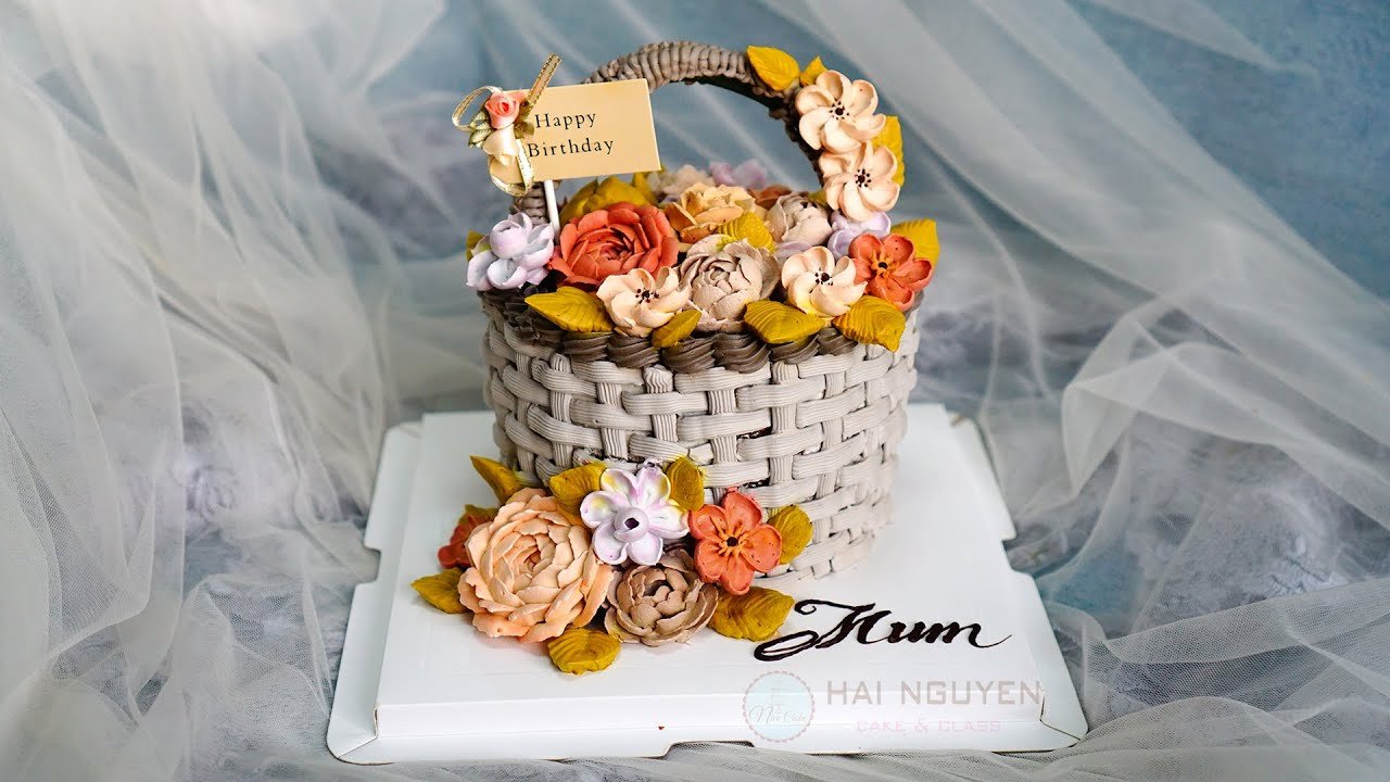 How To Make Beautiful Basket Flower Cake| Trang Trí Bánh Giỏ Hoa Đẹp Với Hoa  Kem Topping - Youtube