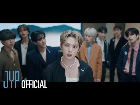 Stray Kids(스트레이 키즈)